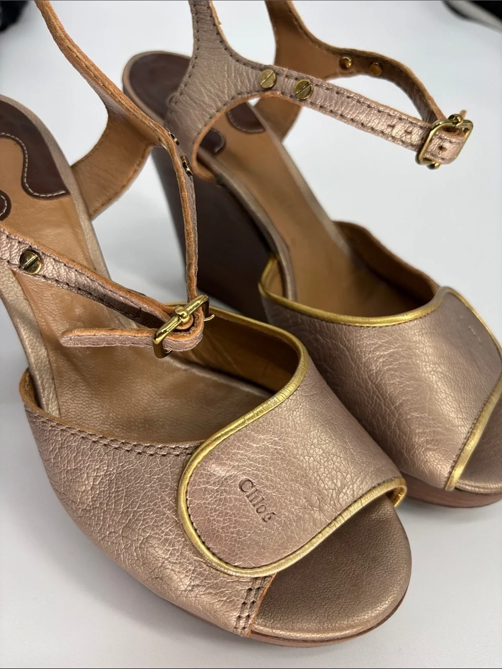 Chloe leather Metallic Peep Toe Ankle Strap Wooden Wedge rare sandal shoes 36